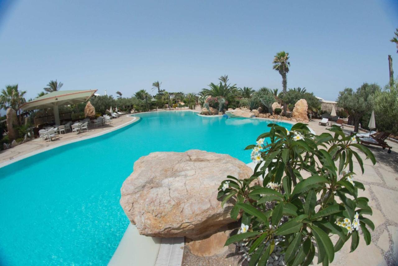 Cupola Bianca Resort LMP Extérieur photo